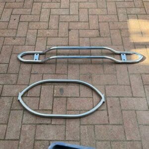 Front and rear nudge bars (no overriders)